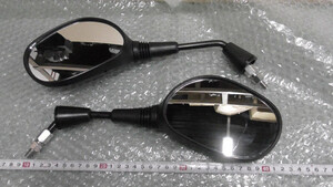 アクシスZ　SED7J-026xxx　の　ミラー　左右　M8　 *1650588294　中古