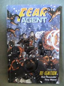  иностранная книга *Fear Agent (... e-jento)Volume 1: Re-Ignition*Rick Remender,Tony Moore