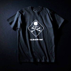美品！ F.C.R.B. 17SS mastermind JAPAN TEE ブラック Sサイズ FCRB 半袖 Tシャツ f.c. real bristol sophnet.