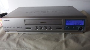 * TOSHIBA Toshiba кассета VTR видеодека VHS Hi-Fi A-B10 2000 год производства б/у товар [180713]