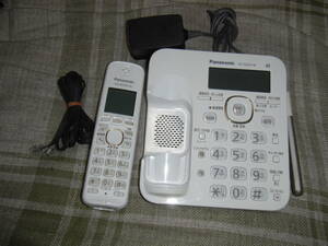 ●Panasonic パナソニック コードレス電話機 VE-GD53-W　 KX-FKD352●