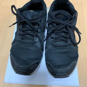 PUMA スニーカー 黒 24.5cm