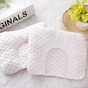 KG149:幼児新生児枕　クッション　ネック保護　フラットヘッド　睡眠　アンチロール枕