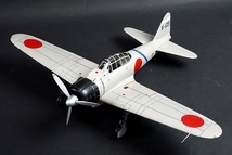 ★ WING CLUB 1/24 ウイングクラブ製 零戦21型 V-103 坂井 三郎乗機 全長：37.7 x 翼幅：50cm ※台座欠品 本体のみ_画像1