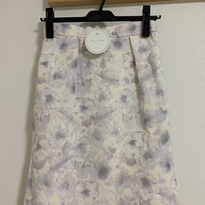 パターン 水彩柄タイトスカート Mサイズ 新品