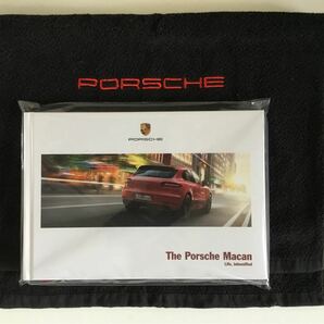 ポルシェ マカン Porsche Macan カタログ　タオル付き