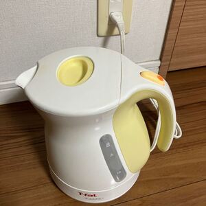 週末まで値下げ 即日発送 T-fal ティファール電気ケトル 1.2L 中古