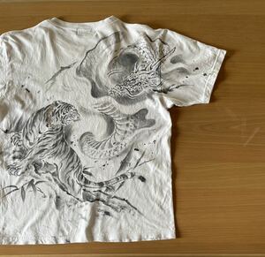 禅　Ｏ　和柄　墨絵　半袖　Tシャツ 白　龍　虎　Japanese pattern embroidery