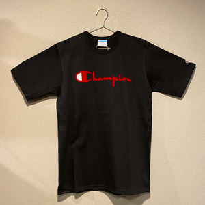 【並行輸入品】Champion ショートスリーブTシャツ サイズS HERITAGE TEE FLOCK LOGO ヘリテージ ベロアロゴ 黒 BLACK 半袖