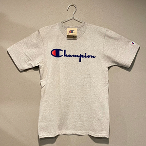 【並行輸入品】Champion ショートスリーブTシャツ サイズM HERITAGE TEE FLOCK LOGO ヘリテージ ベロアロゴ グレー OXFORD GRAY 灰色 半袖