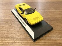 中古品 オリジナルケース付き 希少！1/43 スターター フェラーリ 328 GTB イエロー当時物_画像5