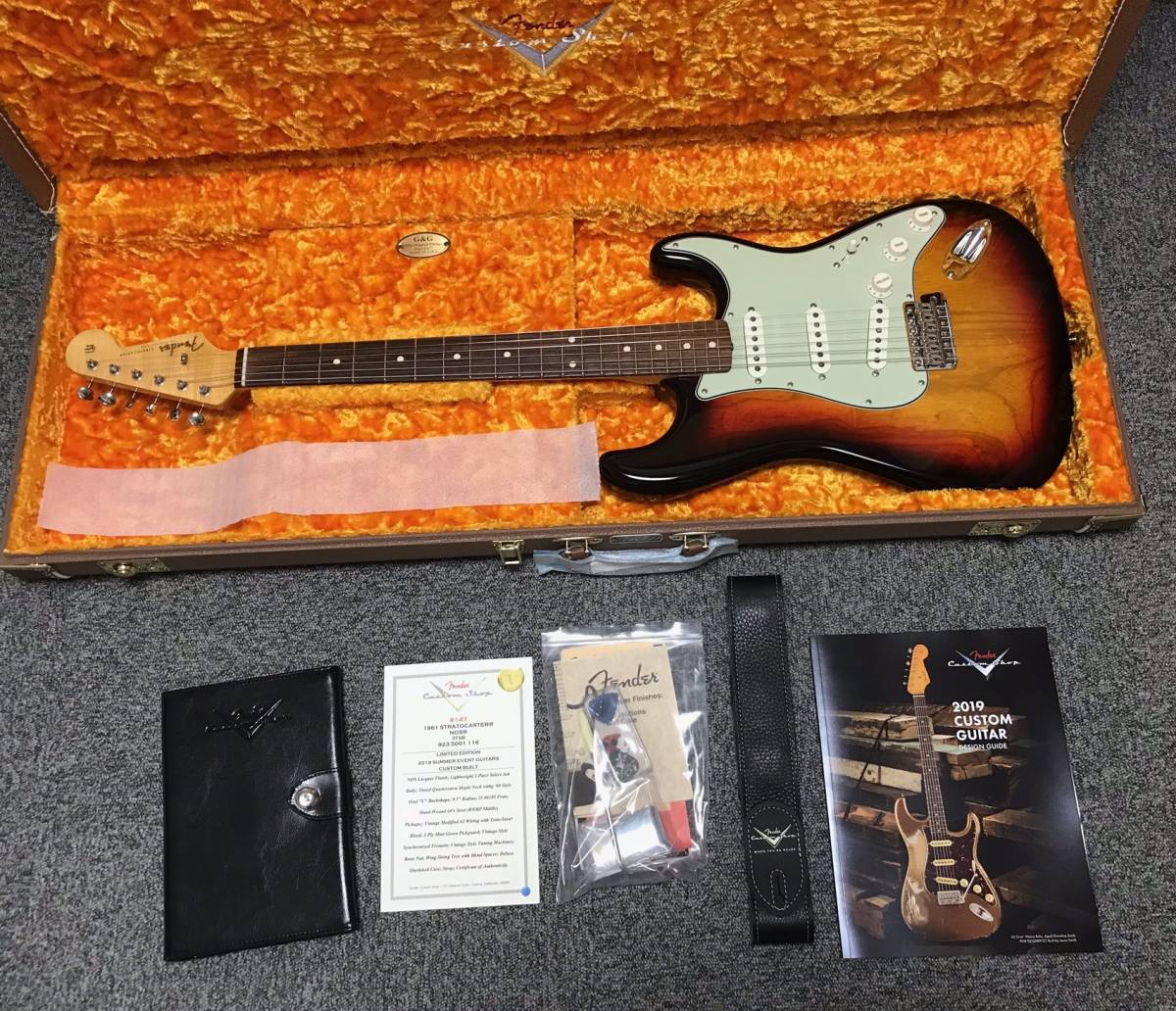 新品入荷 Fender [値下げ価格] Stratocaster Custom USA エレキギター