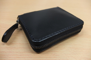 送料無料！コインケース 　シングルジップ財布　キーケース　牛革オイルレザー　黒Ａ　日本製　ＮＯＭＡＤＯＩ★未使用格安！
