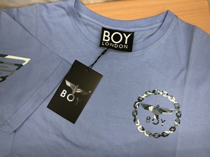 送料無料！半袖Ｔシャツ　ロゴマークカモフラプリント　天竺　Ｌ相当　サックスブルー　英国ＢＯＹ　ＬＯＮＤＯＮ★未使用格安！