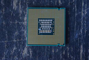 Intel Coretm2Duo E6850 3.00GHz ④