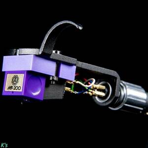 ナガオカ NAGAOKA カートリッジ ヘッドシェル付 楕円チップ MP-200 出力電圧 4mV (5cm/SEC) 周波数特性 20Hz-23,000Hz 適正針圧 1.5-2.0g