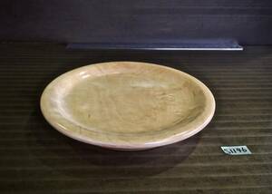 素材として使用してください。かえで チジミ杢 手作りのお皿 無垢一枚板からロクロで制作しました。(S1146) 木材 板 材料 楓 カエデ