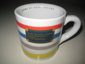 MARC JACOBS Mark Jacobs mug multicolor border 