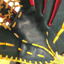 G-1353ミズノ mizuno グローバルエリート Global Elite オーダー 硬式 耕作印 外野手用 グラブ グローブ 野球 中古品 刺繍入り 袋付き_画像4