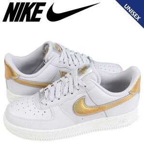 NIKE AIR FORCE 1 ’07 メタリックゴールド 27cm