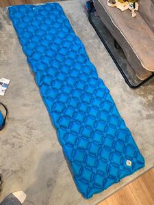 FLEXTAILGEAR エアマット キャンプ 登山