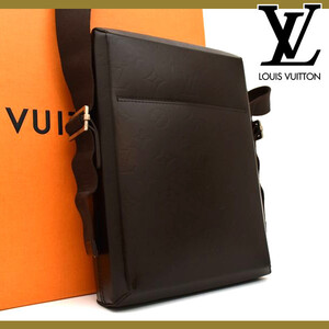 ■極美品■ ルイヴィトン Louis Vuitton モノグラムグラセ ボビー ショルダーバッグ メンズ レディース レザー 斜めがけ M46520 定価約13万