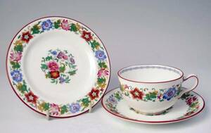  　　ウェジウッド　　　 Old-Cup&Saucer&Plate 　=　 W297　(1級品)　