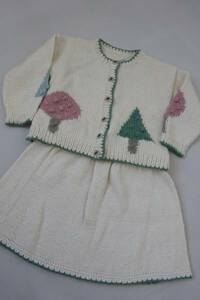  hand made knitted baby two -years old? cardigan skirt set white hand-knitted ivory 