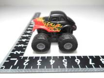 MONSTER TRUCK モンスタートラック　BIG FOOT ビッグフット　4DW 4x4 FLABLE BLACK CHEVY シェビー　フレイムス　未展示品 Hot Rod !_画像3