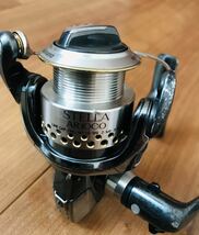 シマノ　ステラAR1000 回転良好　トラウト、バス、アジングに是非。1円から。SHIMANO STELLA AR1000 日本製 リールスタンド付_画像3