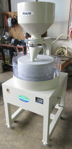2009 year mitsuka electric stone . made flour machine M-401S made flour ability 3~5kg/h single phase 100V
