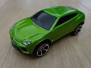 HW Hot WHeeLs Lamborghini Urus ホットウィール ランボルギーニ ウルス グリーンメタリック 緑メタ SUV SSUV ミニカー ミニチュアカー