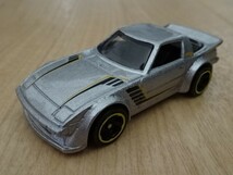 HW Hot WHeeLS MAZDA SAVANNA RX-7 SA22C型 銀色 シルバー 限定カラー マツダ サバンナ ホットウィール ミニカー ミニチュアカー_画像1