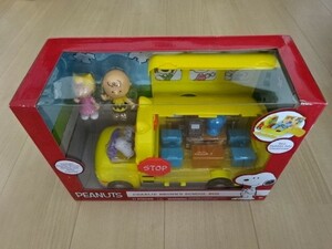 スヌーピー フィギュア セット スクールバス チャーリー ブラウン サリー SNOOPY PEANUTS CHARLIE BROWN'S SCHOOL BUS