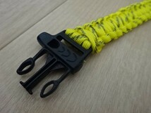 サバイバル ブレスレット ホイッスル パラコード 黄色 Survival Bracelet Paracord Whistle_画像2