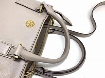 美品★送料無料★ トリーバーチ TORY BURCH レザー 2Way ショルダーバッグ ハンドバッグ トートバッグ_画像4