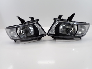 105426+91785　美品　モビリオスパイク　GK1　GK　後期　ヘッドライト　左右　キセノン　HID　コイト　100-22610　記号　T　　