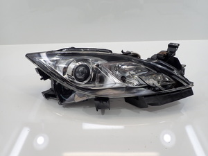 164821　美品　アテンザ　GHEFP　GH　後期　ヘッドライト　ヘッドランプ　右　右側　キセノン　HID　AFS無　GDN4-51-031