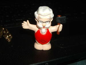  Kentucky Fried Chicken car flannel Sanders figure gold Taro car flannel!