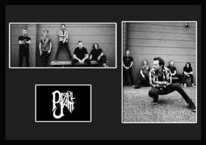 10種類!Pearl Jam/パール・ジャム/ROCK/ロックバンドグループ/証明書付きフレーム/BW/モノクロ/ディスプレイ (8-3W)
