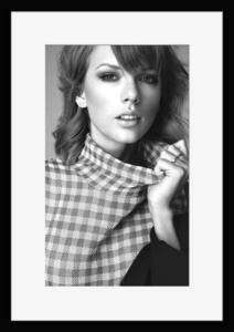 BW:テイラー・スウィフトTaylorSwiftモノクロ写真フレームマット