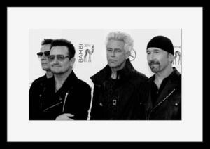 BW:人気ロックバンド!ユートゥー/U2/モノクロ写真フレーム-5