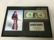 David Bowie!デヴィッド・ボウイ本物米国公認1ドル札写真付証明1_画像1