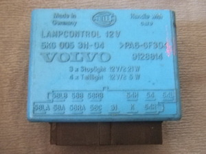 VOLVO ボルボ 850 960 テールランプコントロールリレー テールランプワーニングリレー 9128814 球切れ警告灯ユニット