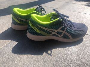 アシックス(ASICS) ライトレーサー LYTERACER 2 サイズ23.5cm. ランニングシューズ 靴