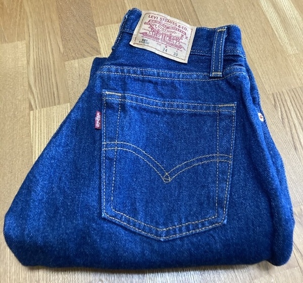 濃紺 90's VINTAGE USA製 Levi's 501 （701-6015）デニムパンツ ヴィンテージ 90年代 古着