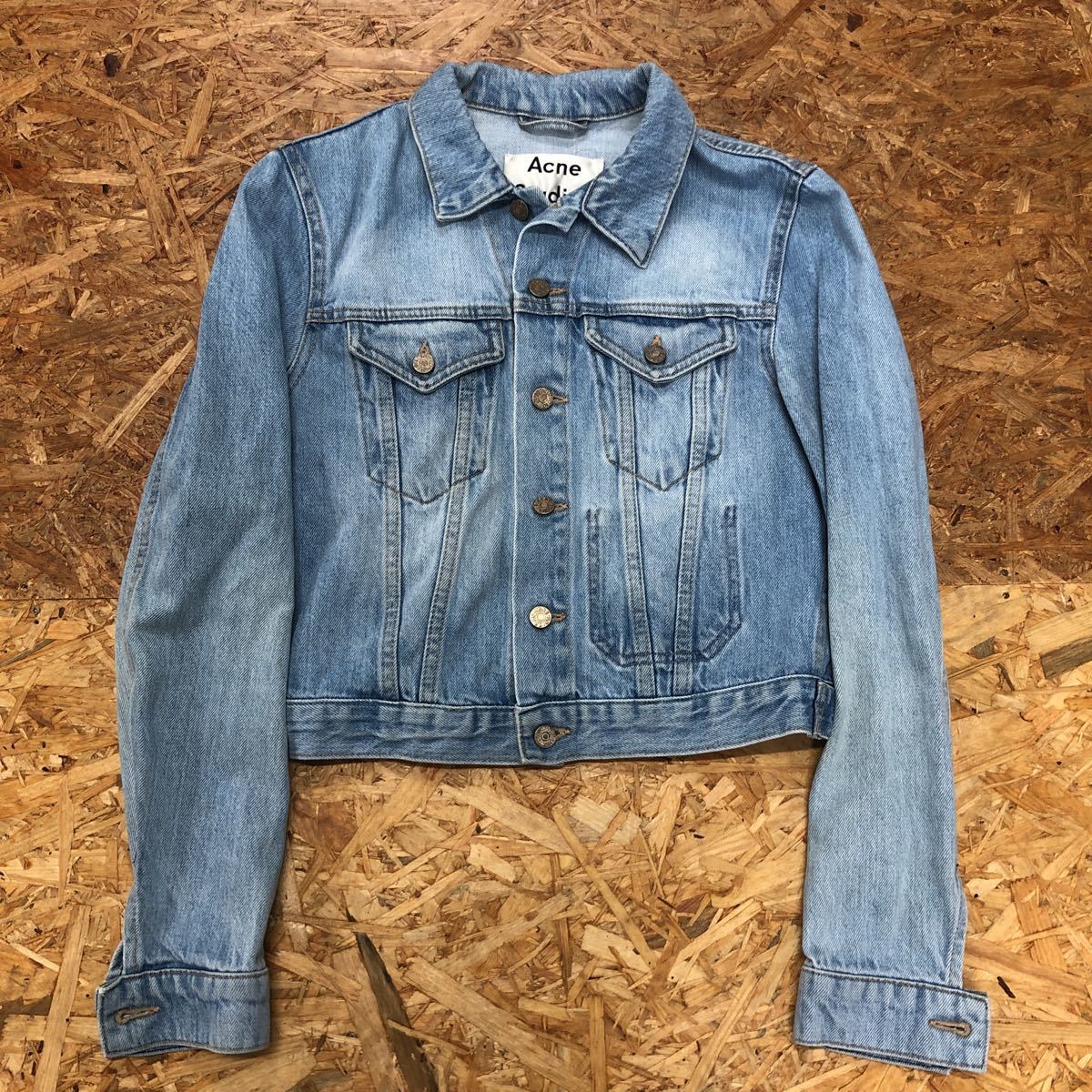 ヤフオク! -「acne studios デニムジャケット」の落札相場・落札価格