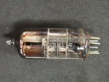 当時物 希少品 HITACHI (株)日立製作所 真空管 Electron tube 型式: 3CB6 MT管 (ミニチュア管) No.0323_画像2