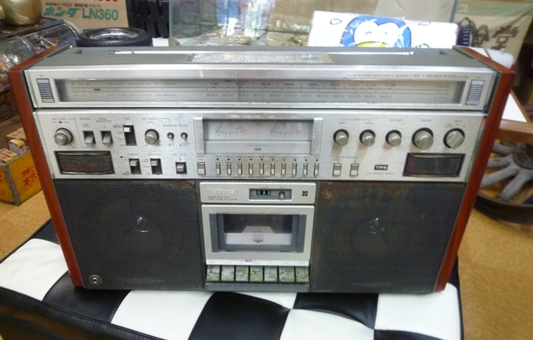ヤフオク! -「5700」(ラジカセ) (カセットデッキ)の落札相場・落札価格 ヤフオク! -「5700」(ラジカセ) (カセットデッキ)の落札相場・落札価格