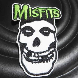 英語（黒白黄緑）◆新品 ミスフィッツThe Misfits アメリカ ハードコアパンク・バンド 顔面 刺繍ワッペン◎音楽 ミュージックの画像9